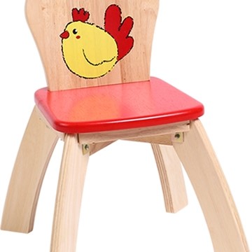 Stol med kylling og rødt sæde